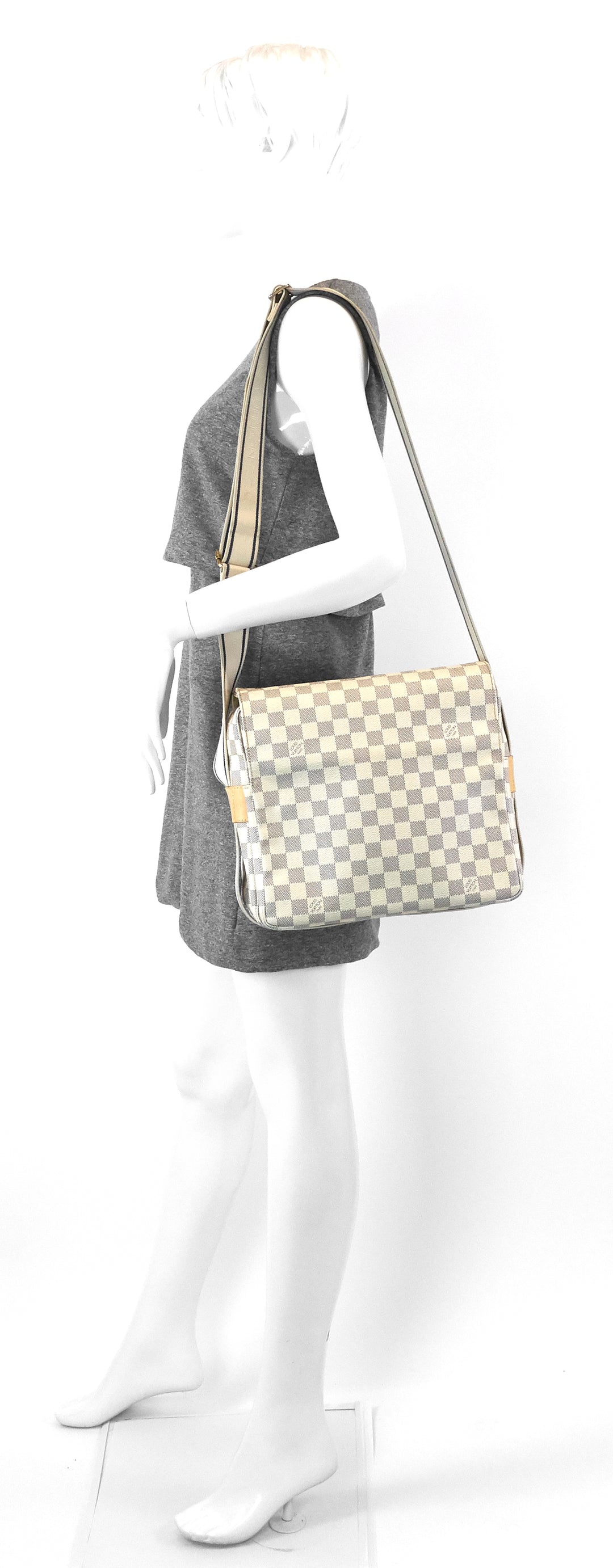naviglio damier azur canvas messenger bag