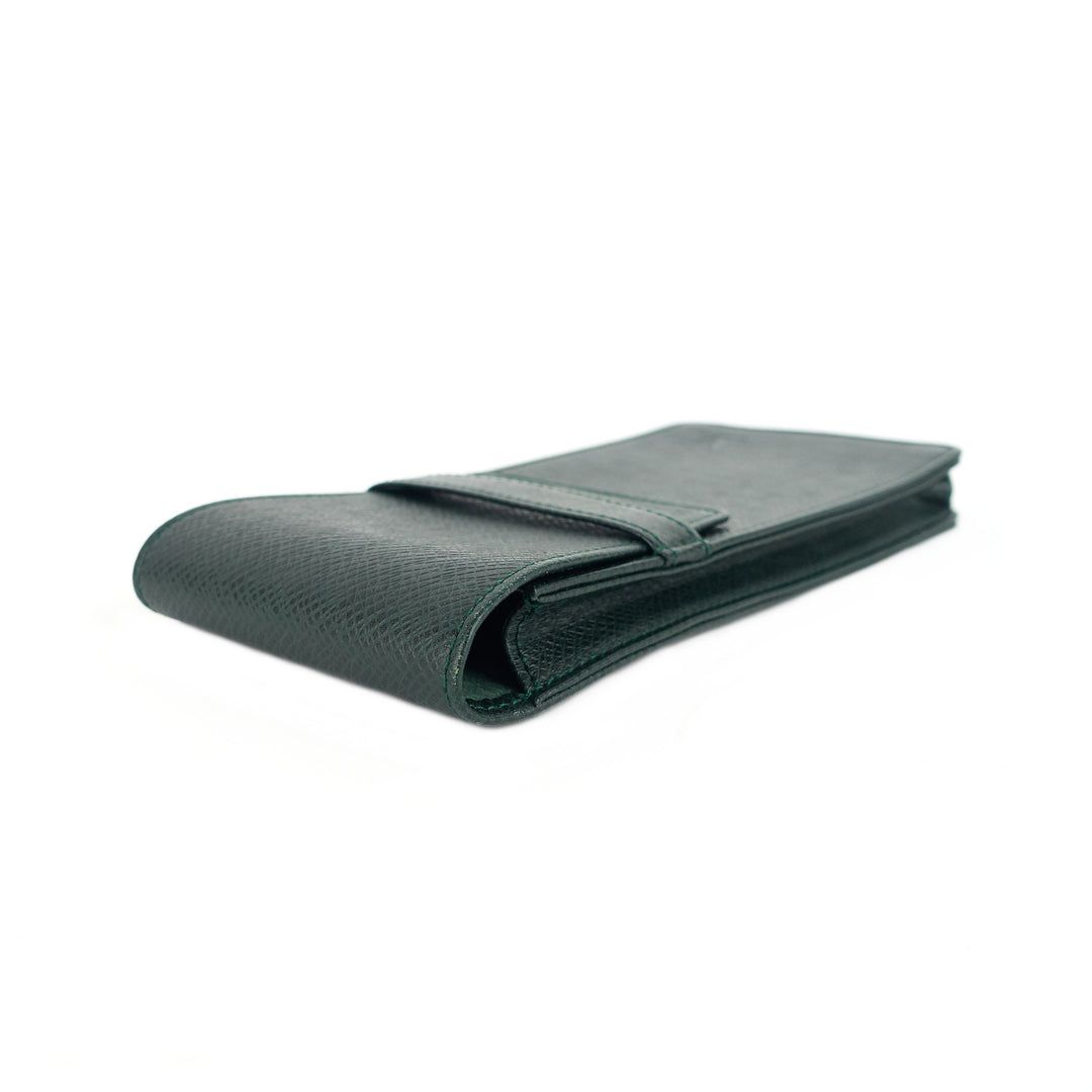 green taiga leather pen holder