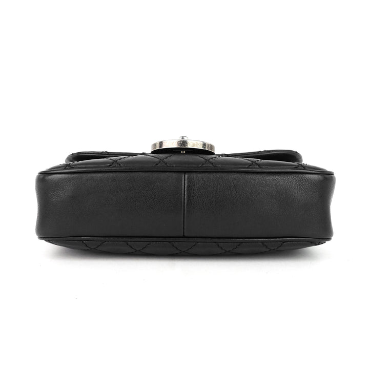 cc timeless calfskin shoulder bag