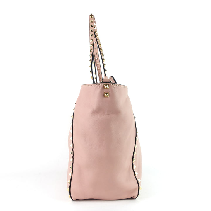 rockstud medium poudre calfskin bag