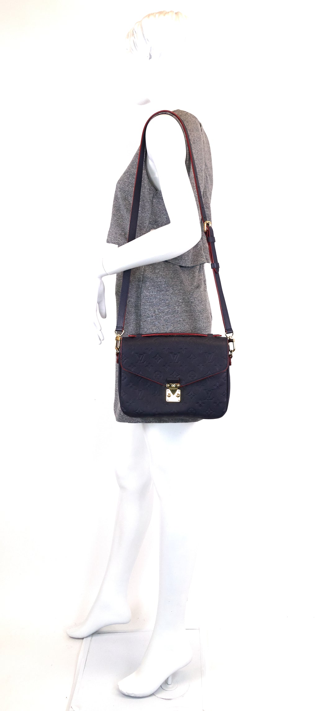 pochette metis mm monogram empreinte leather bag