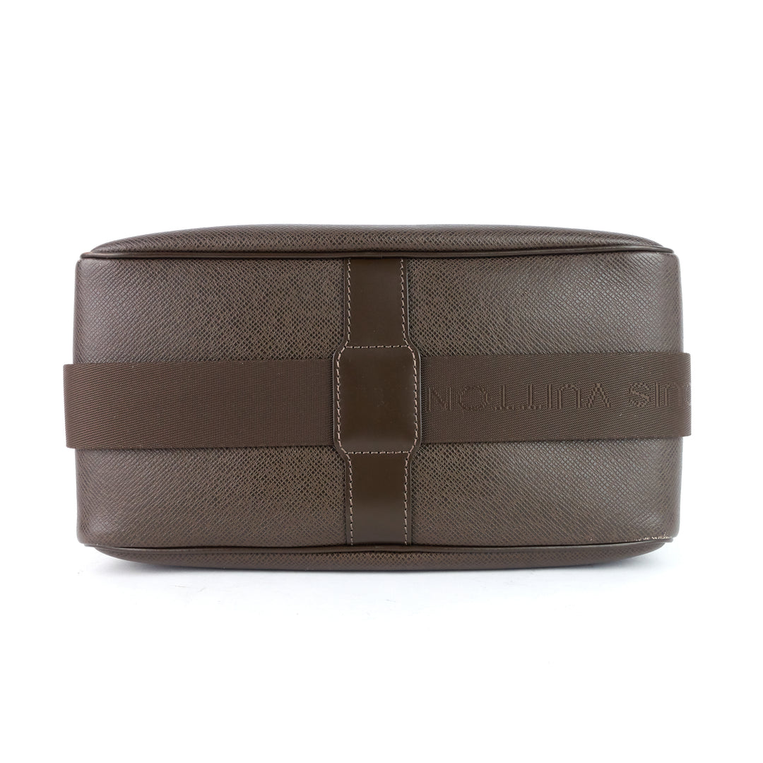 reporter pm taiga leather bag