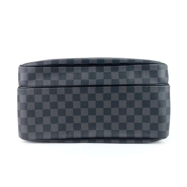 leoh damier graphite canvas messenger bag