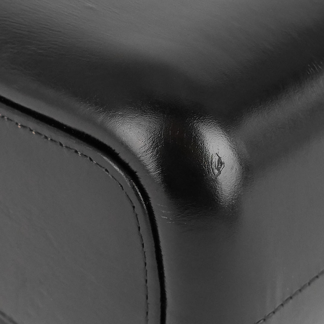 gabrielle medium calfskin hobo bag