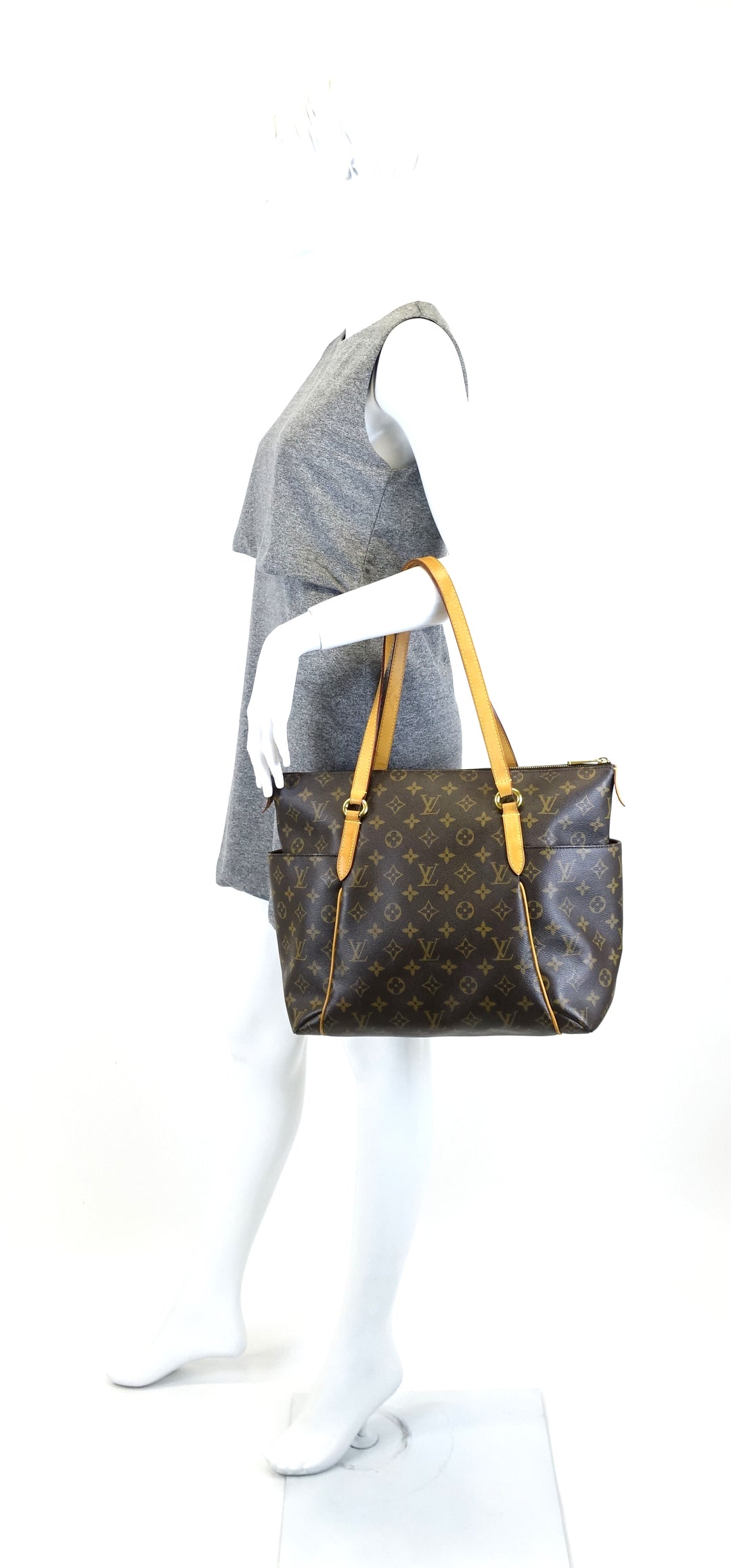 totally mm monogram canvas bag