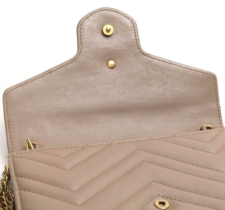 gg marmont matelasse leather wallet on a chain bag