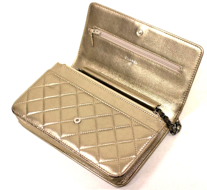 boy wallet on chain quilted lambskin leather crossbody bag