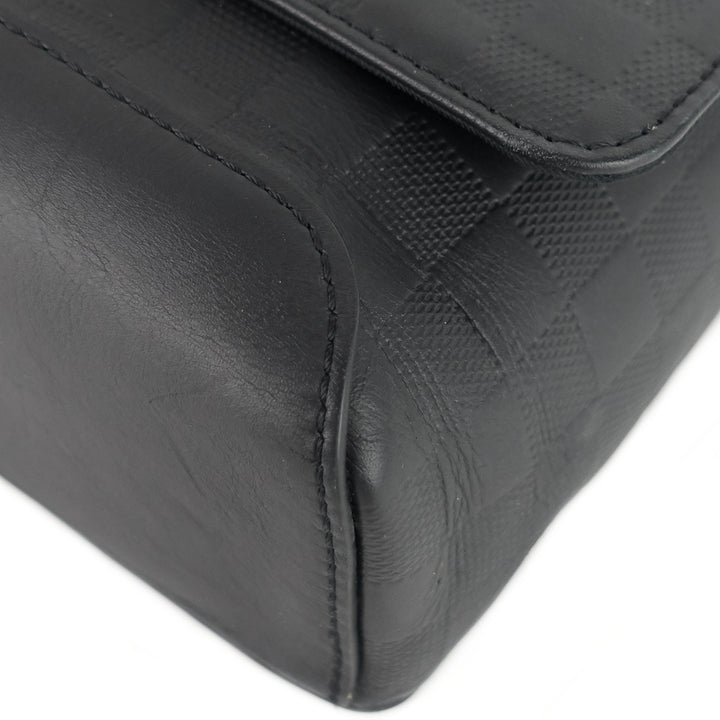 district damier infini leather messenger mm bag