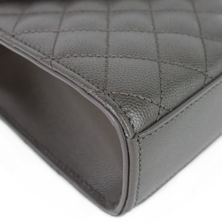 envelope grain de poudre matelassé medium calfskin leather bag