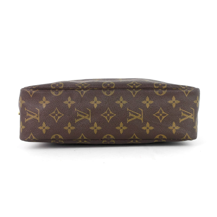 trousse toilette 28 monogram canvas bag