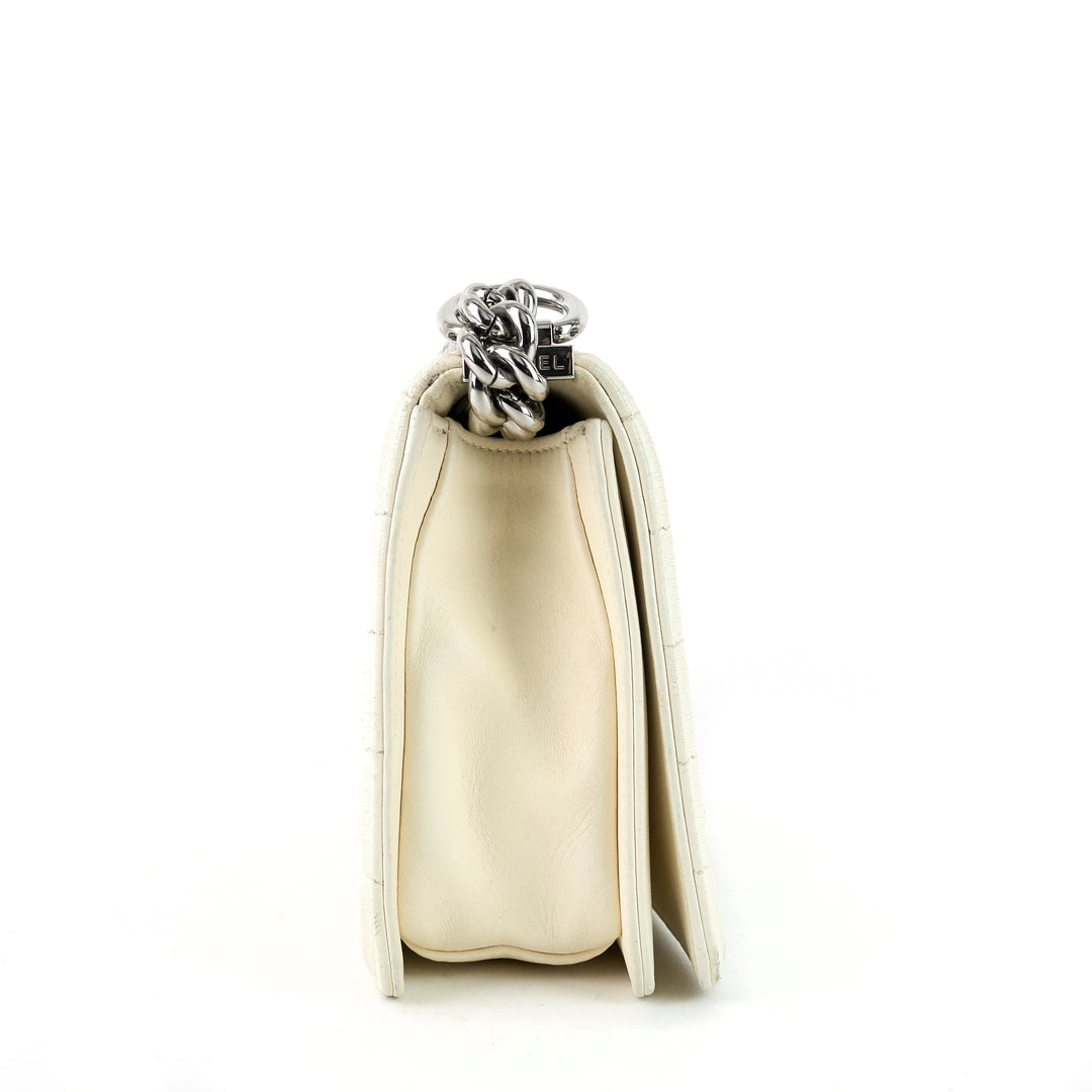 stingray old medium leather boy flap bag
