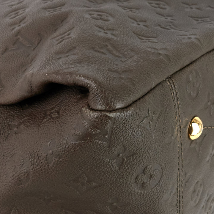artsy mm monogram empreinte leather bag