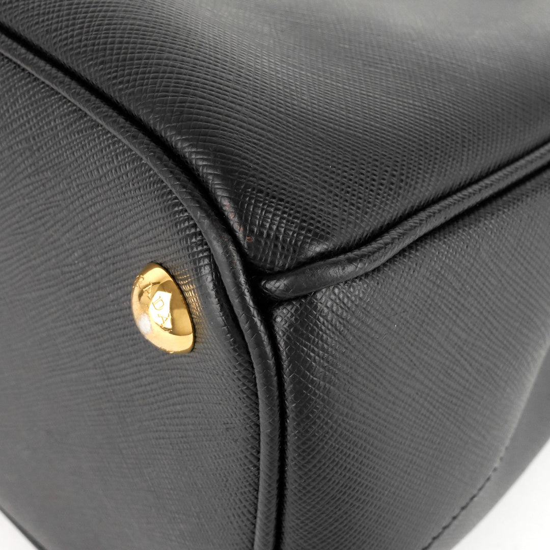 double zip lux medium saffiano leather tote bag