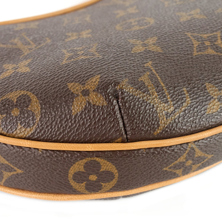 croissant pm monogram canvas bag
