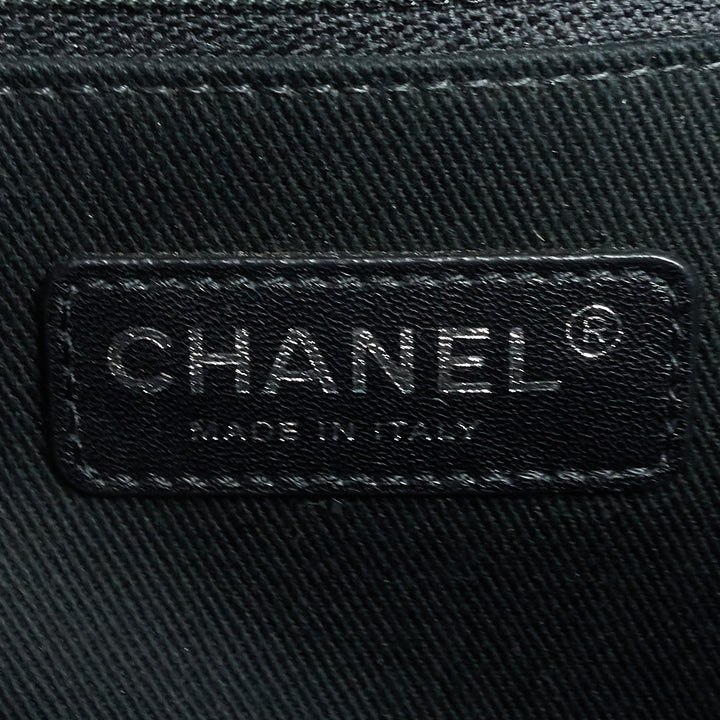 timeless cc medium caviar leather shopping tote bag