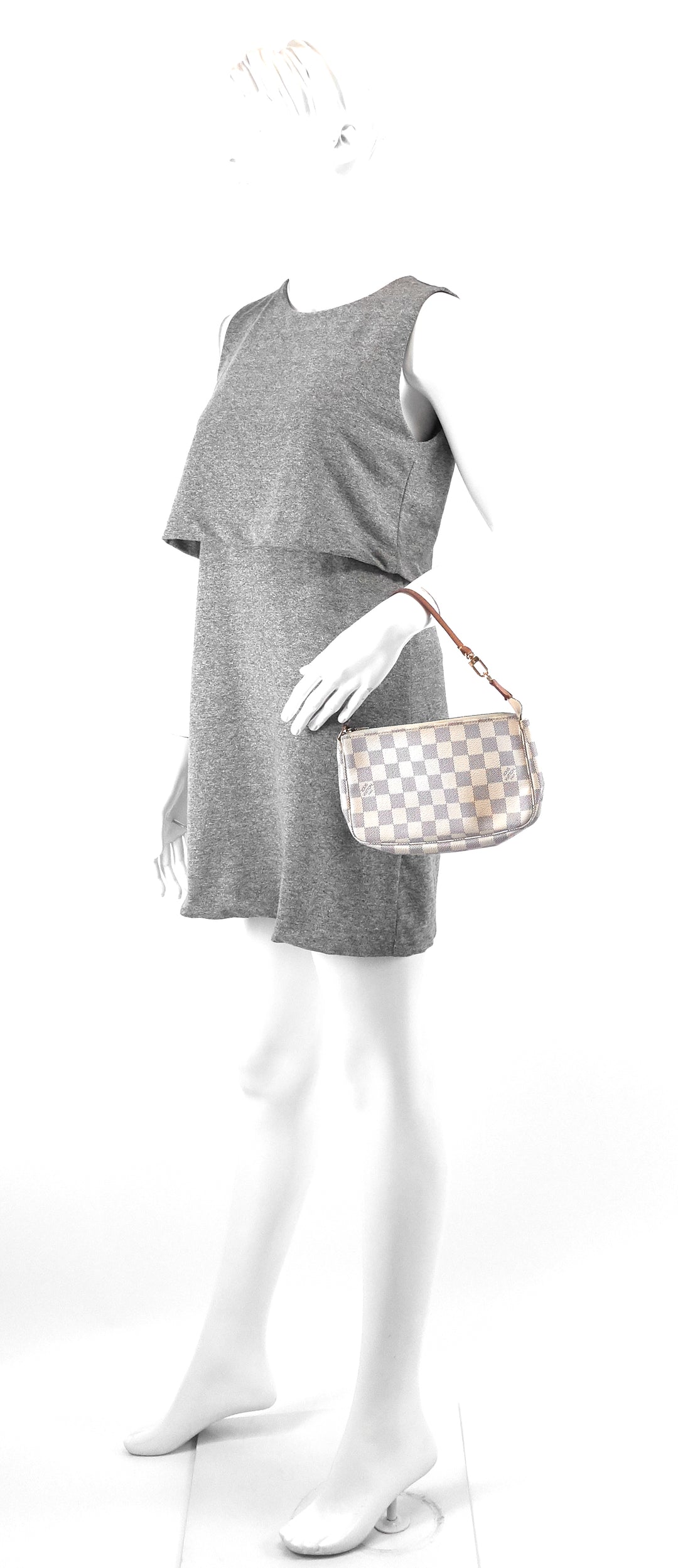 pochette accessoires damier azur canvas bag