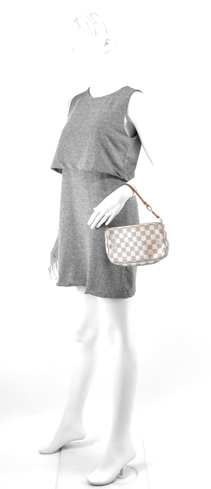 pochette accessoires damier azur canvas bag