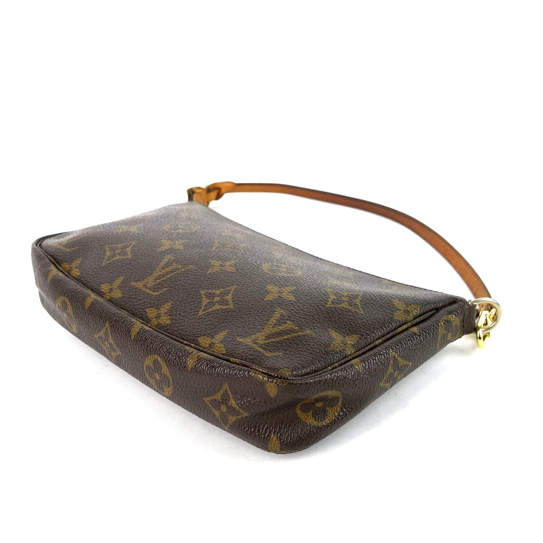 pochette accessoires monogram canvas bag