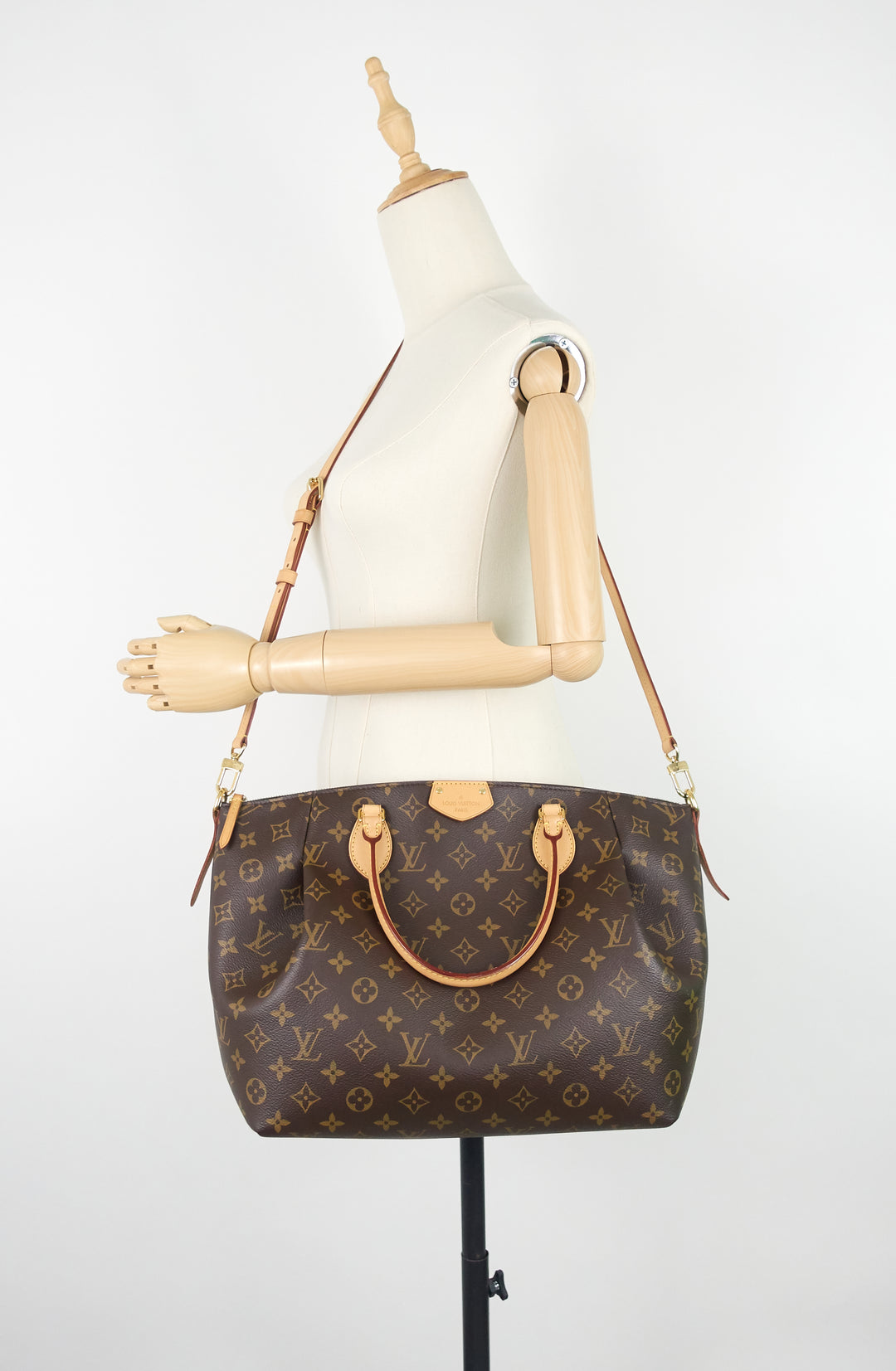 turenne gm monogram canvas bag