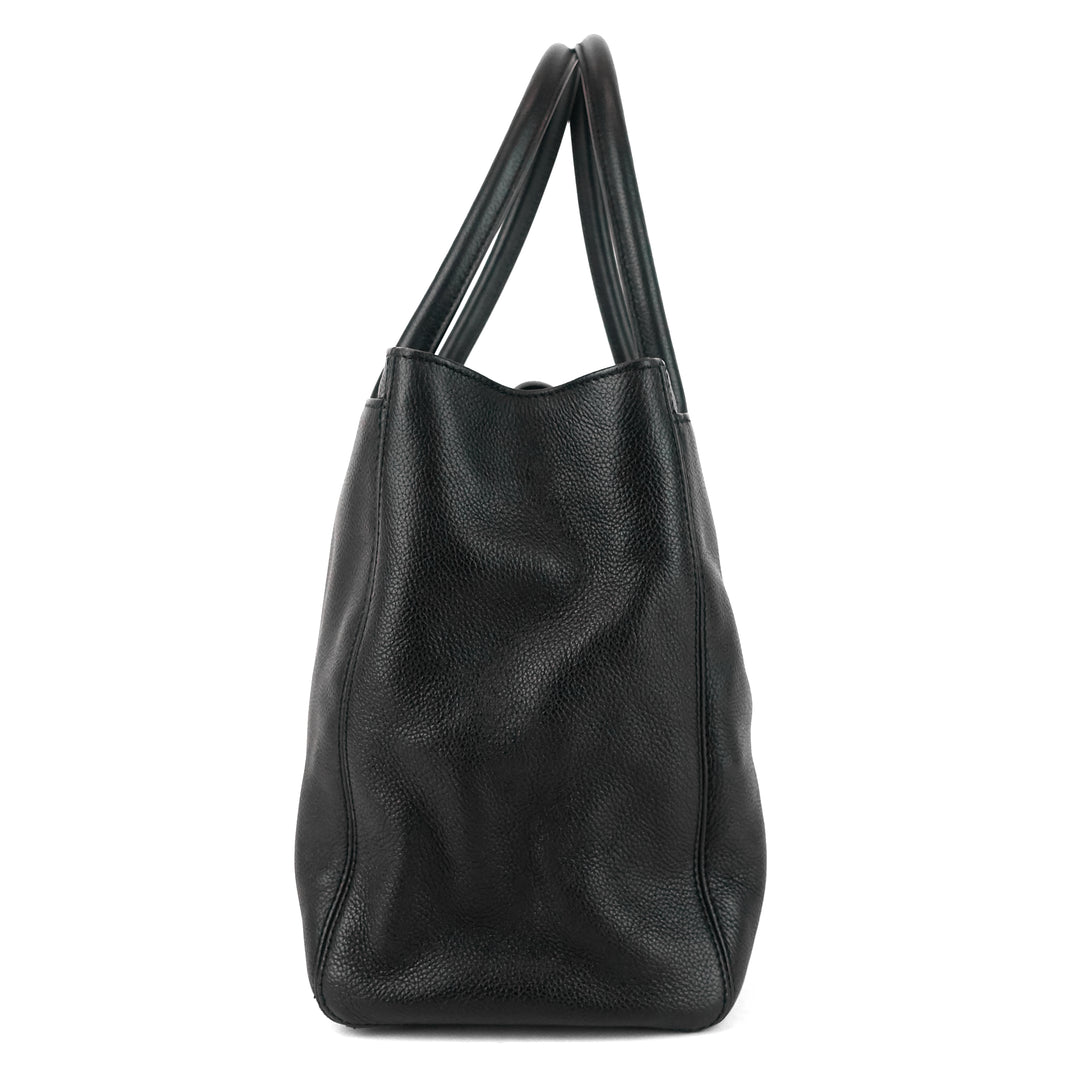 cerf executive xl caviar leather bag