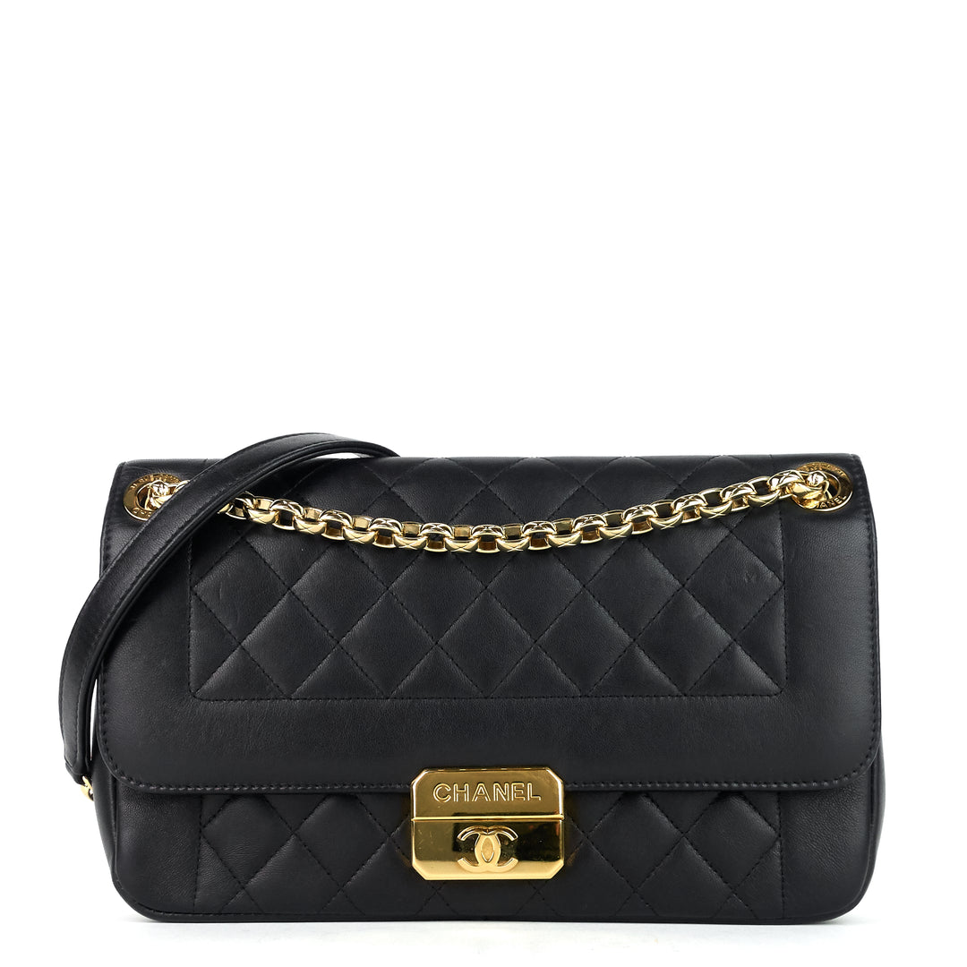 chic with me large lambskin leather bag