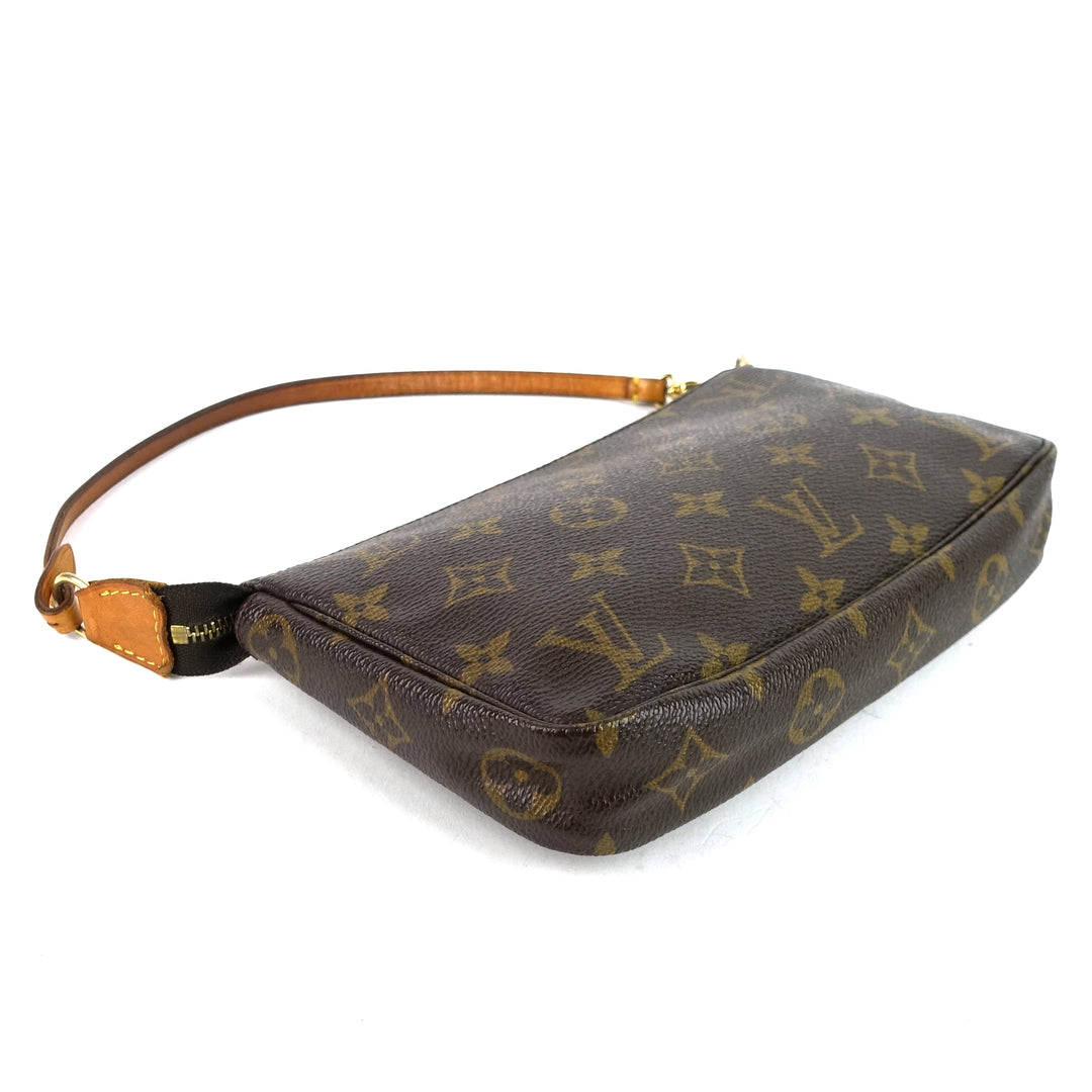 pochette accessoires monogram canvas bag