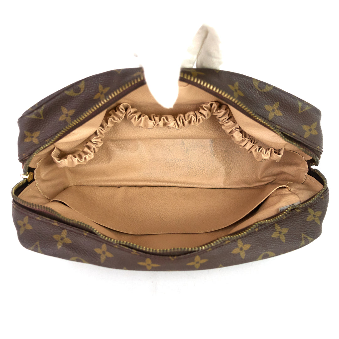 trousse toilette 28 monogram canvas bag