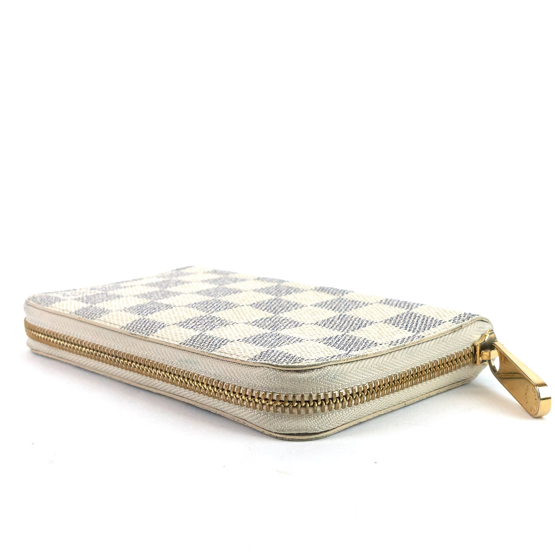 zippy compact damier azur canvas wallet