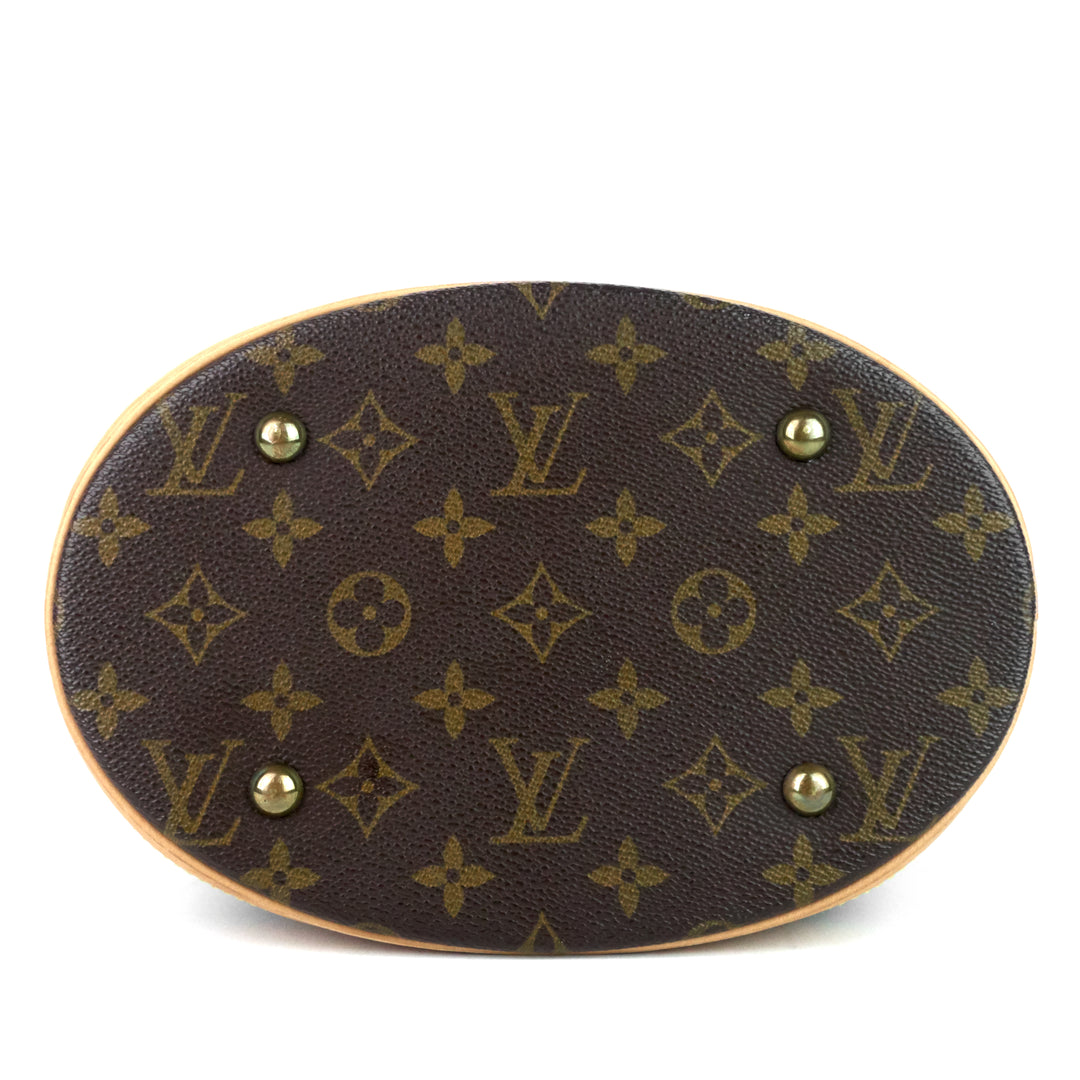 bucket pm monogram canvas shoulder bag