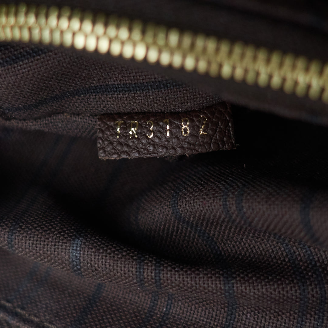 lumineuse empreinte leather bag