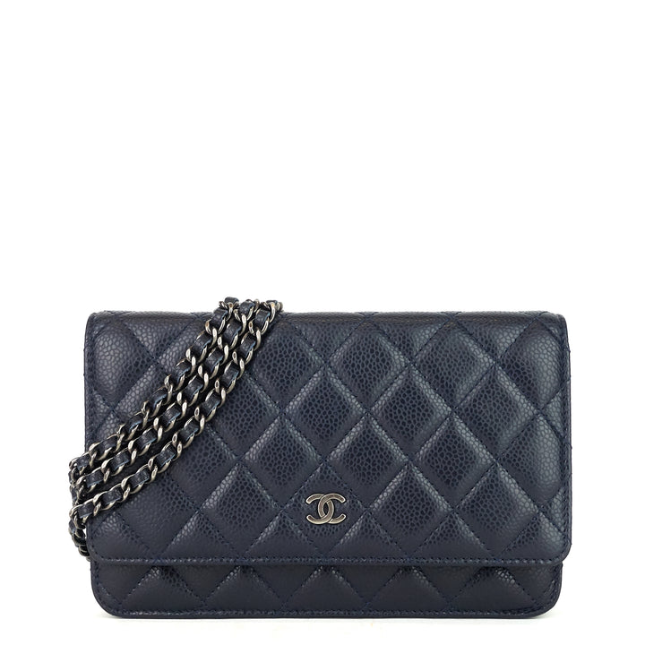 wallet on chain caviar leather bag