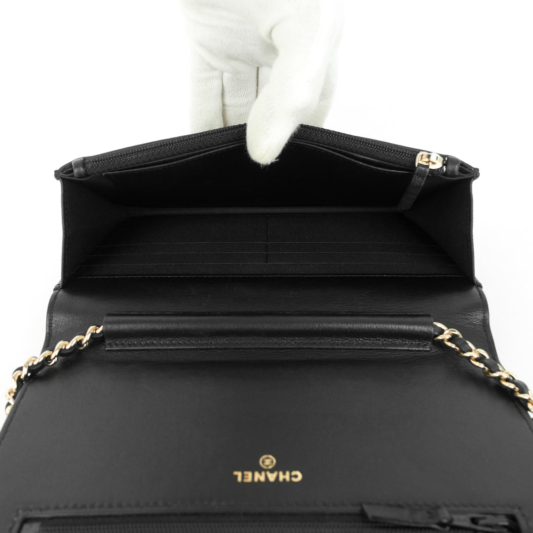 cc timeless lambskin wallet on chain woc