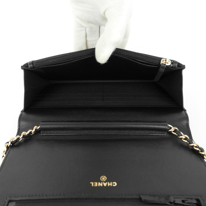 cc timeless lambskin wallet on chain woc