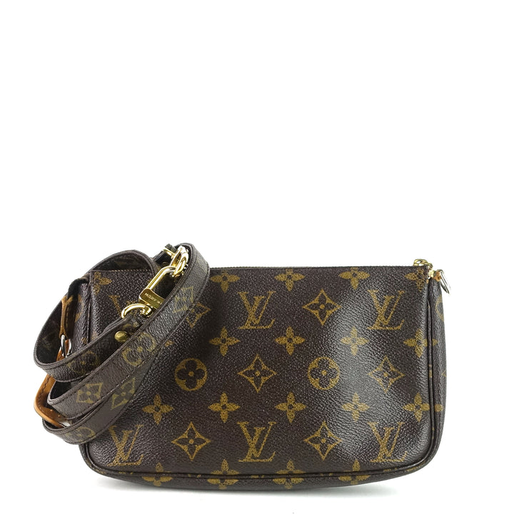 pochette accessoires monogram canvas bag