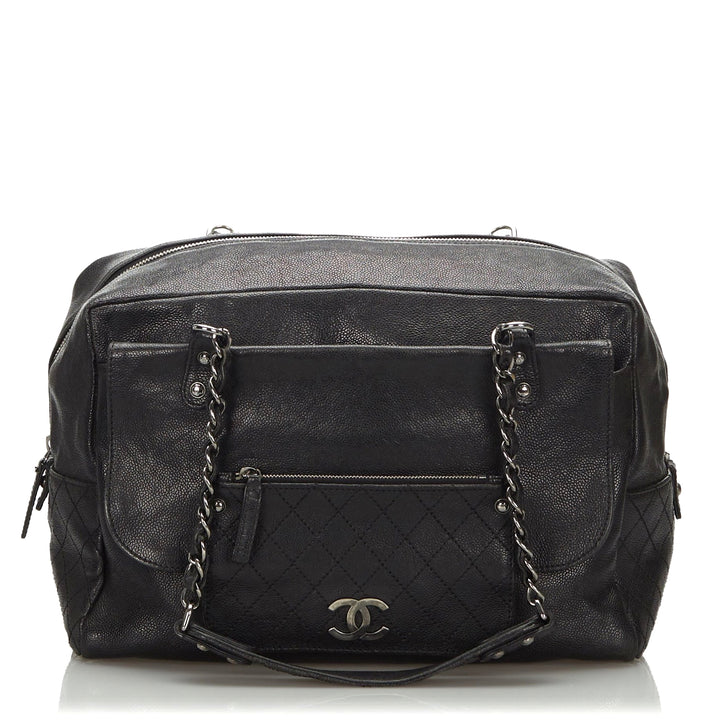 pocket in the city caviar leather flap bag