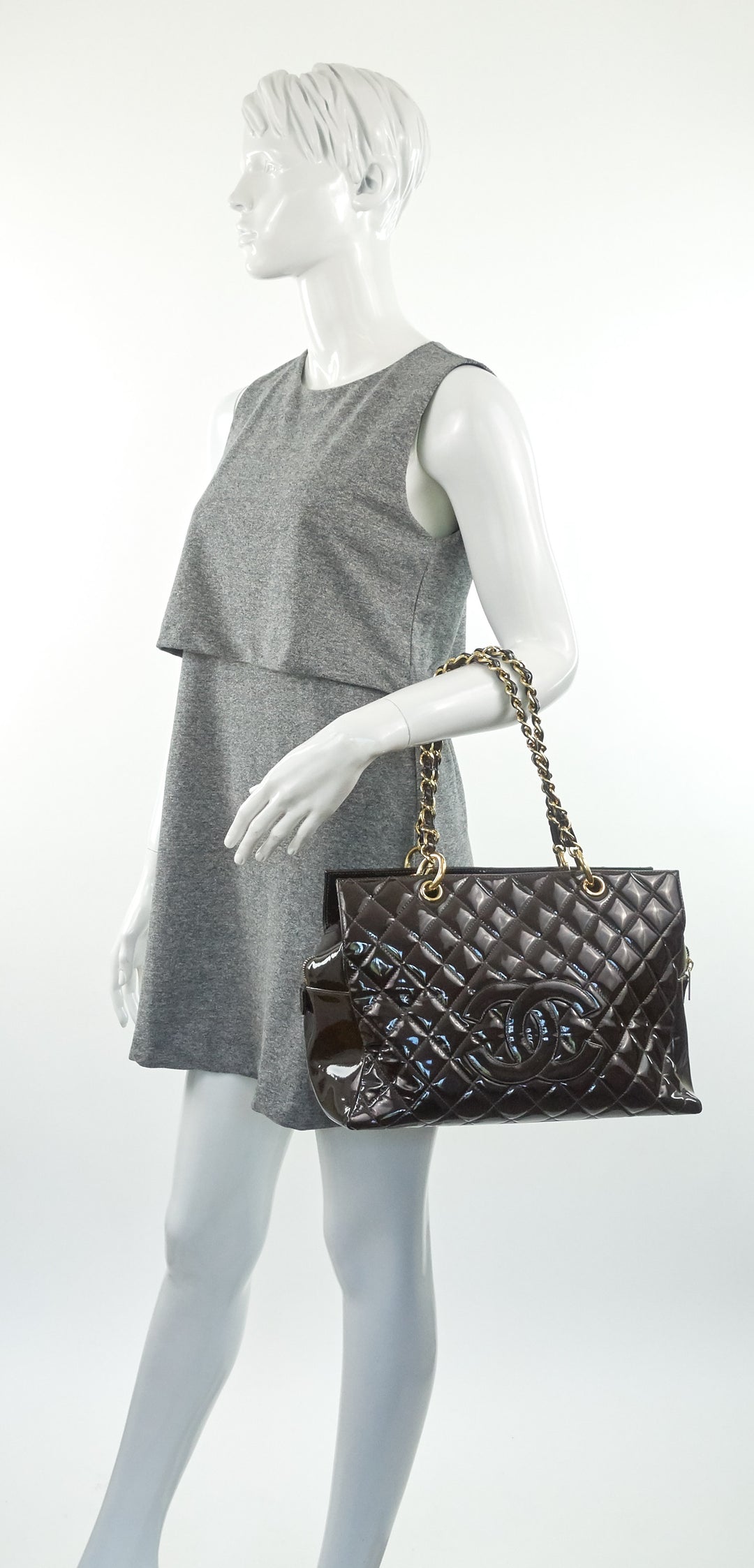 grand timeless tote quilted patent leather bag