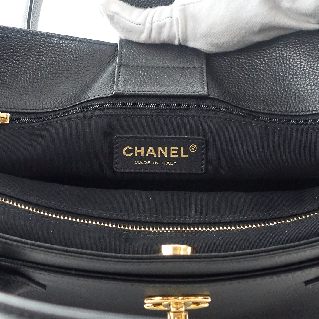 executive cerf xl caviar leather tote bag