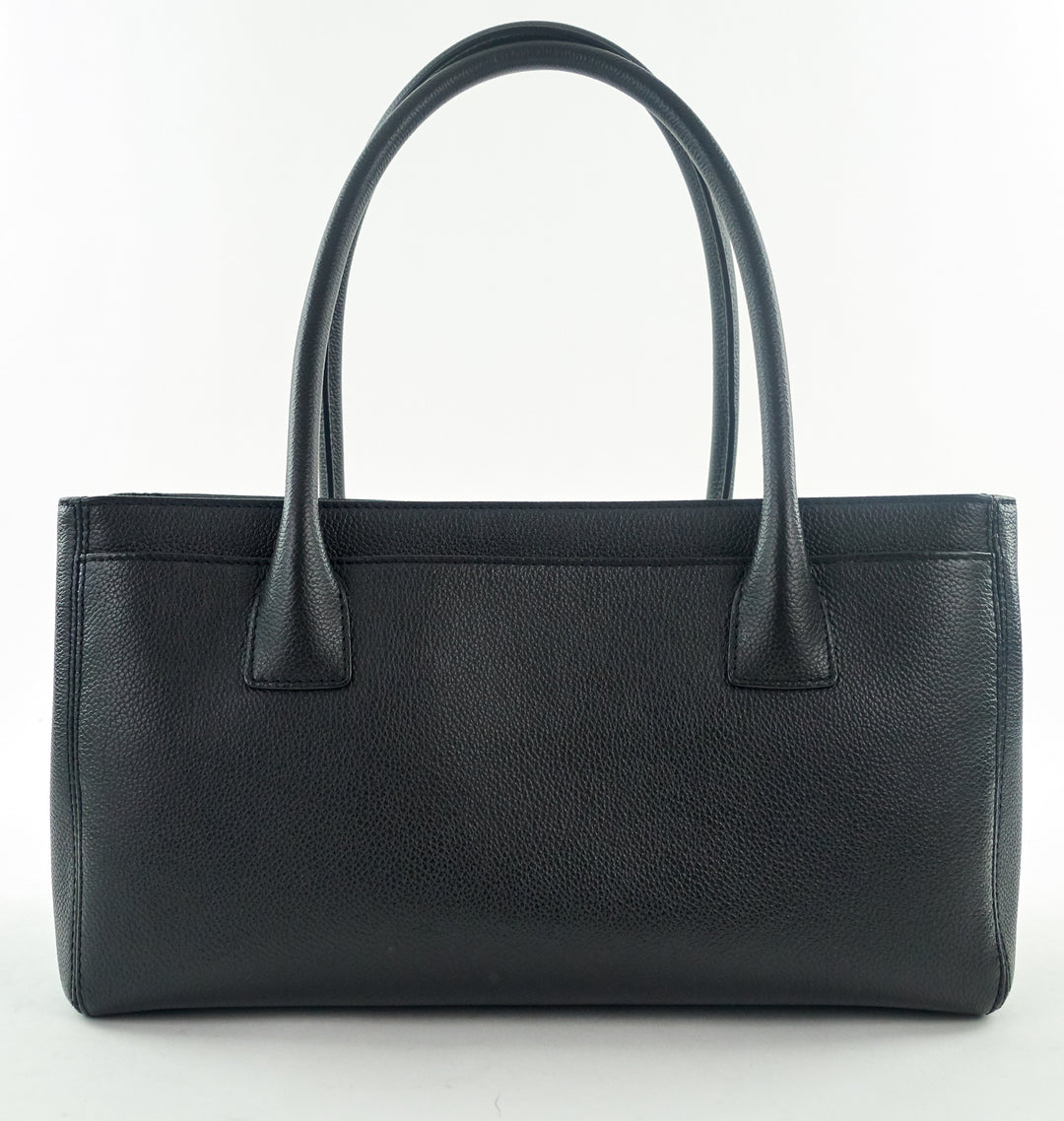 executive cerf xl caviar leather tote bag