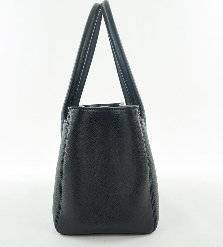 executive cerf xl caviar leather tote bag
