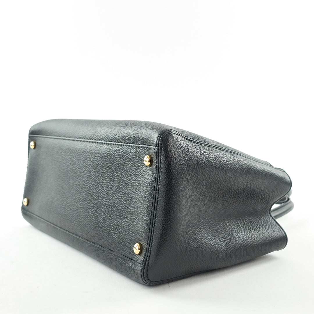 executive cerf xl caviar leather tote bag