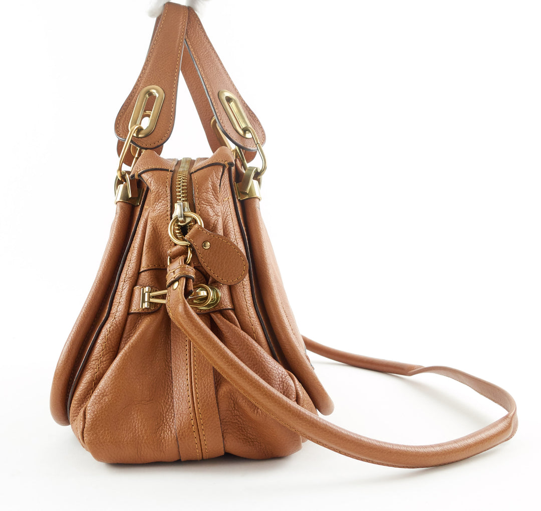 paraty leather medium shoulder bag