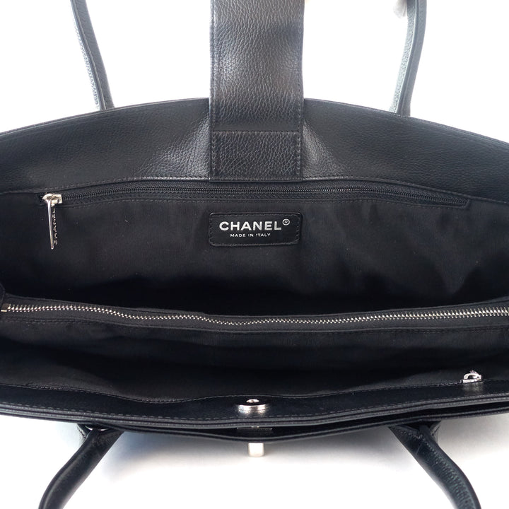 executive cerf xl caviar leather tote bag