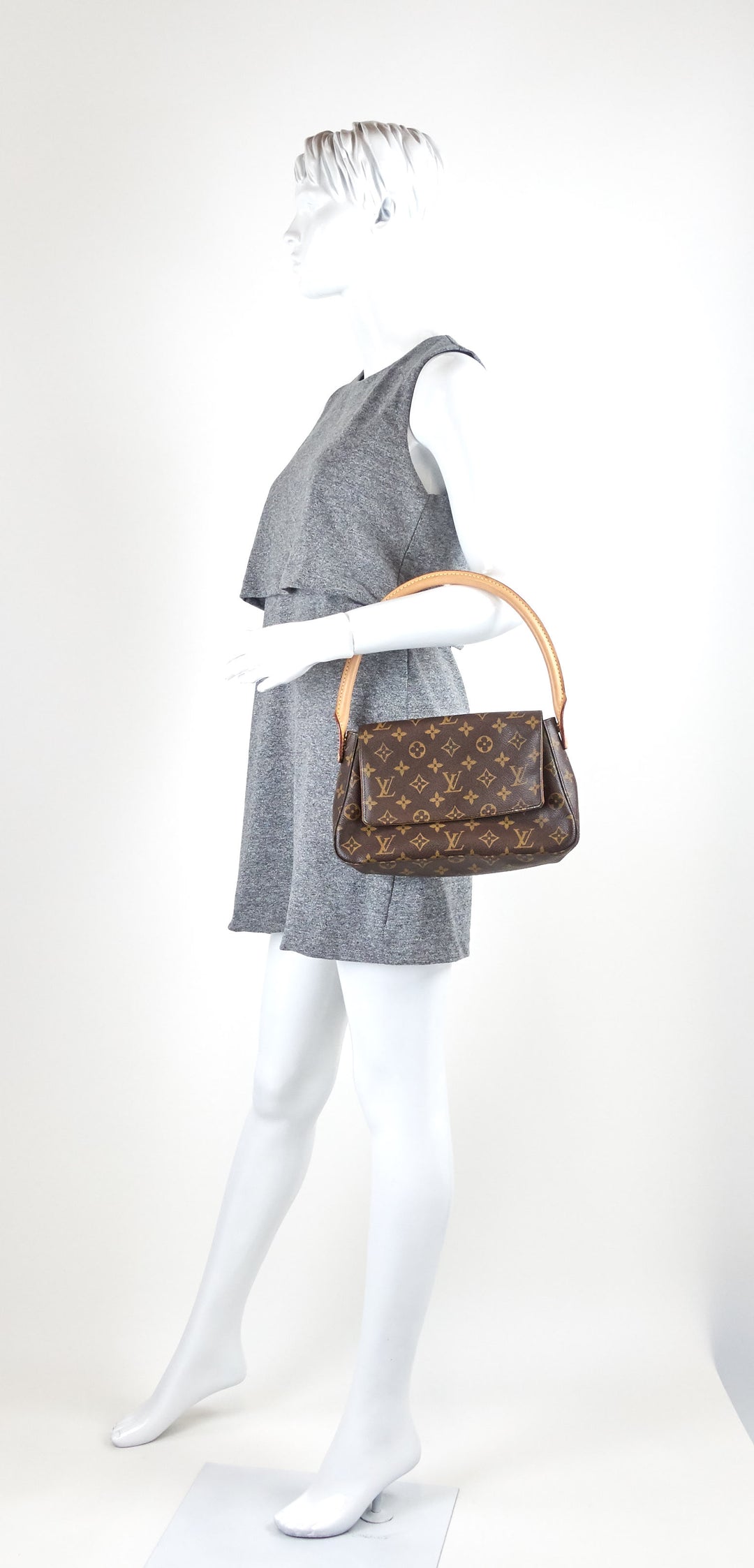 mini looping handbag