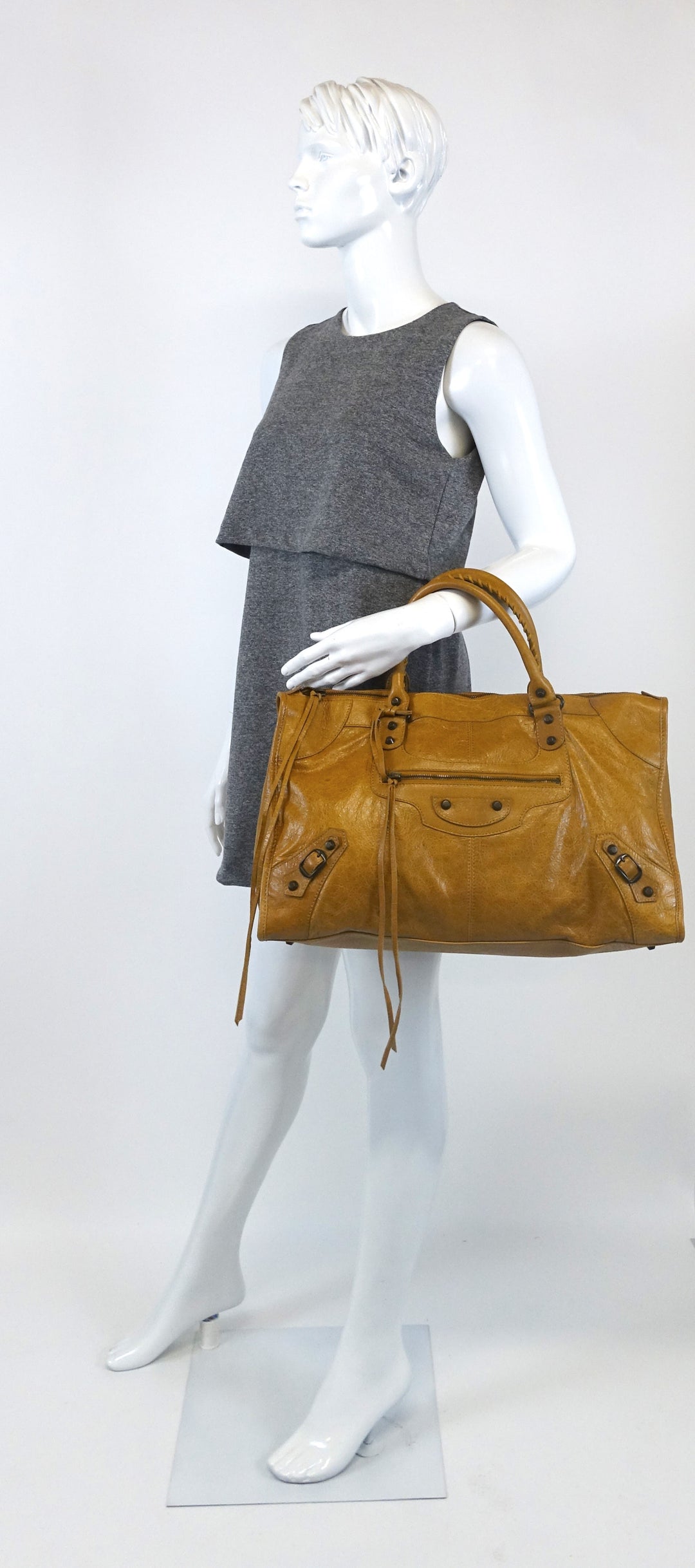 giant 12 agneau leather city bag