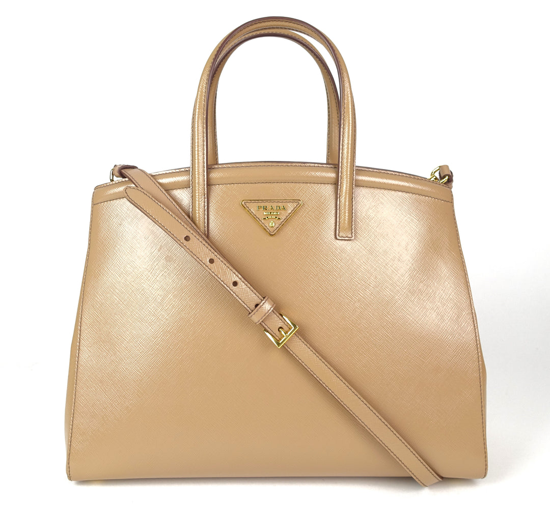 vernice saffiano leather tote bag