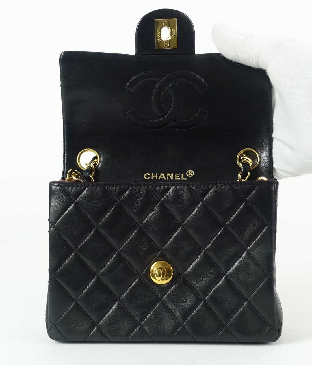 quilted lambskin leather shoulder bag