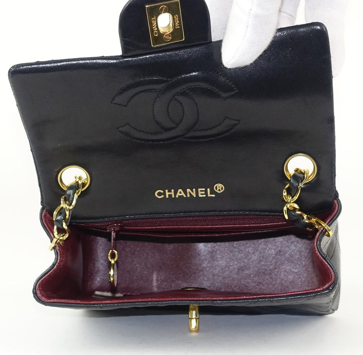 quilted lambskin leather shoulder bag