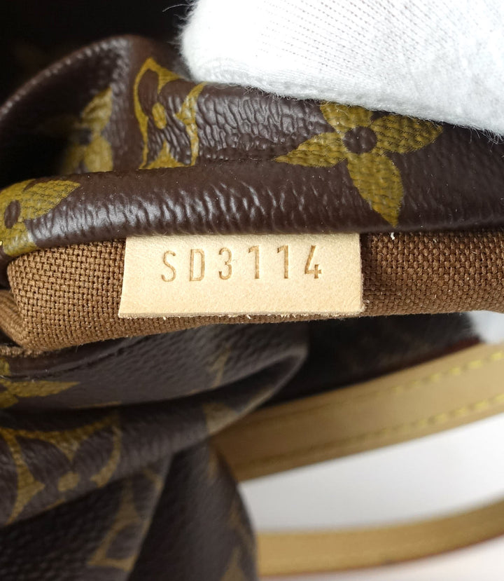 totally mm monogram canvas shoulder bag