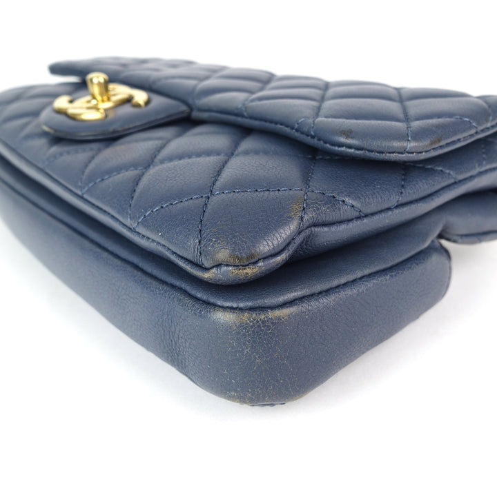 cc crown quilted leather shoulder bag