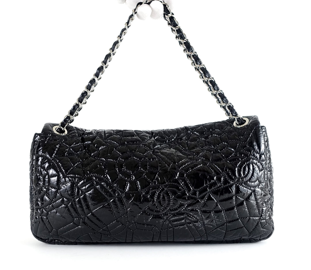 graphic edge patent vinyl shoulder bag